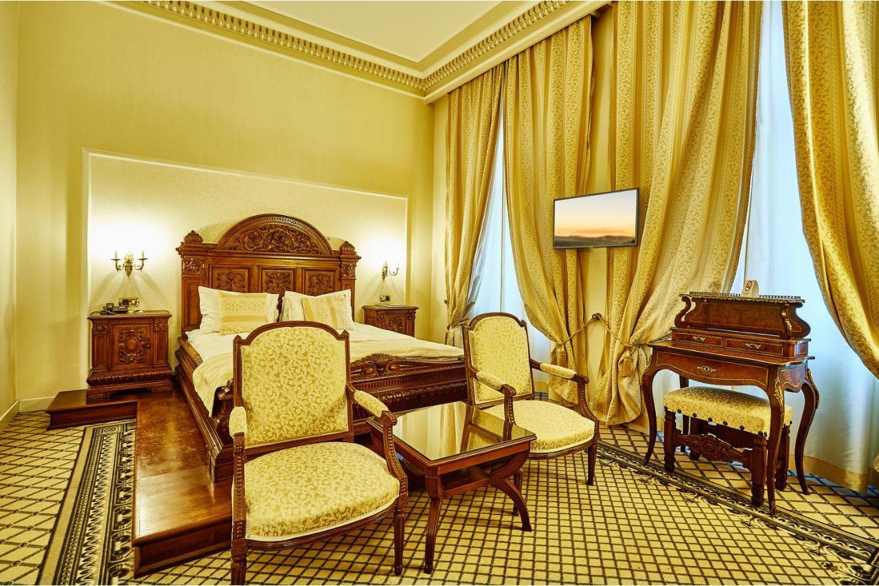 แกรนด์ โฮเต็ล คอนติเนนทัล Hotel บูคาเรสต์ ภายนอก รูปภาพ A room at the hotel