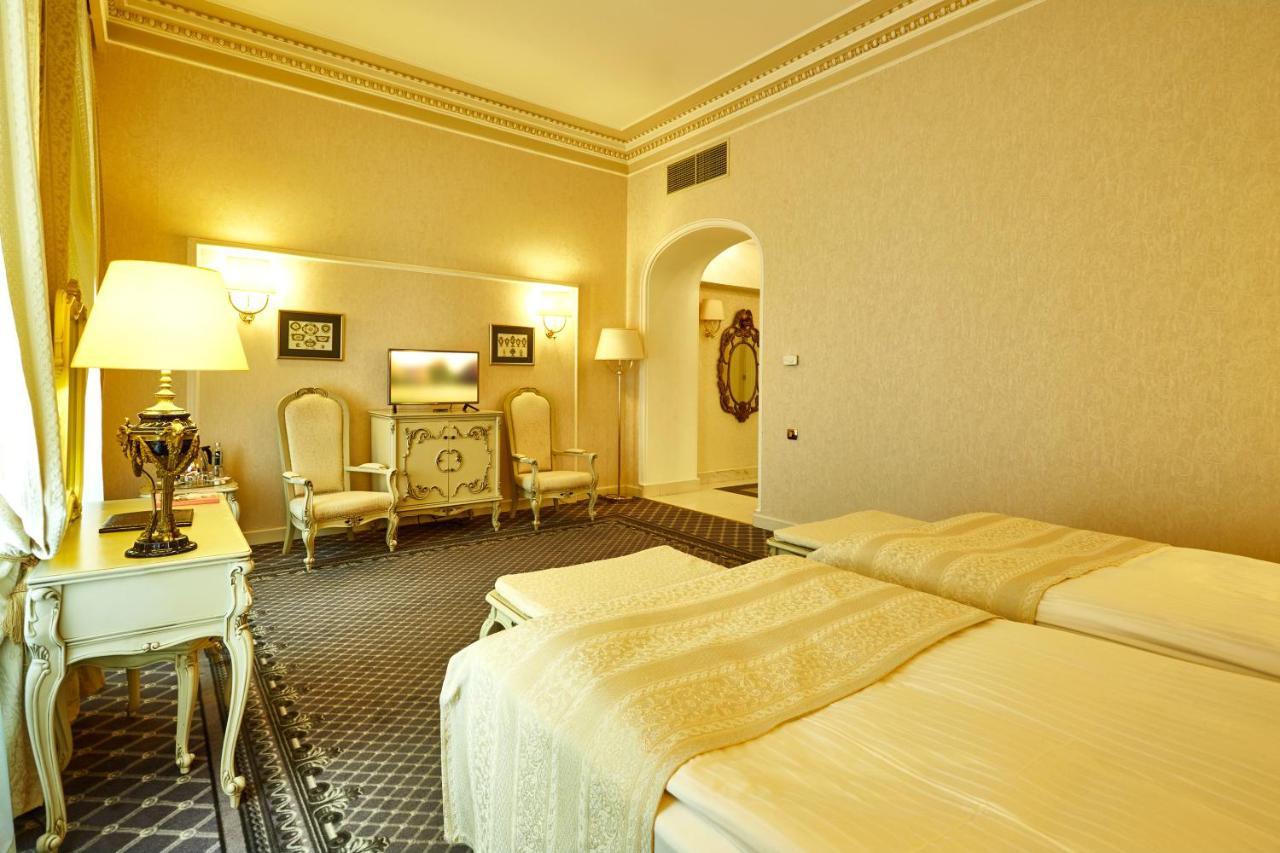 แกรนด์ โฮเต็ล คอนติเนนทัล Hotel บูคาเรสต์ ภายนอก รูปภาพ A room at the hotel