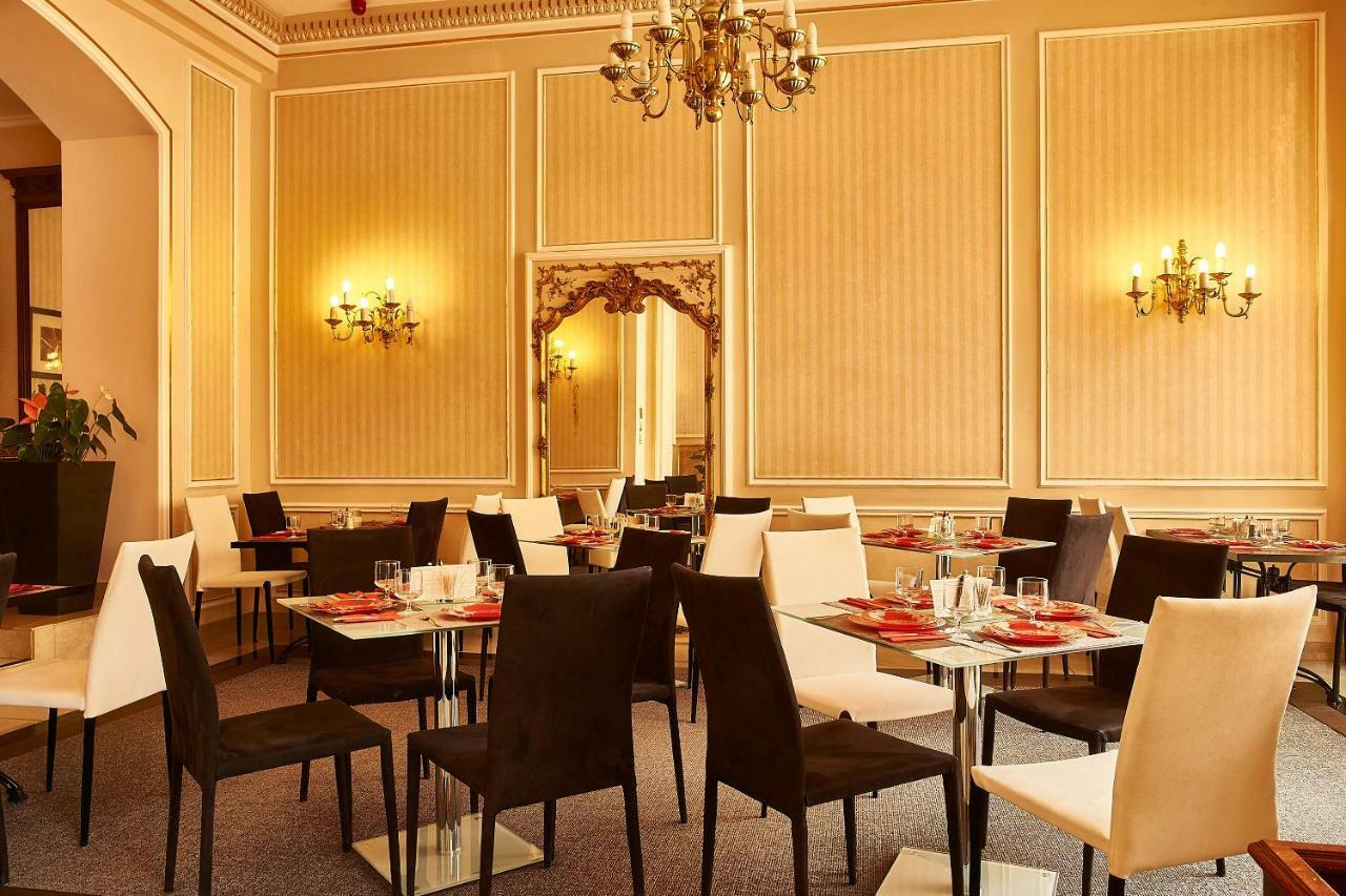 แกรนด์ โฮเต็ล คอนติเนนทัล Hotel บูคาเรสต์ ภายนอก รูปภาพ Restaurant